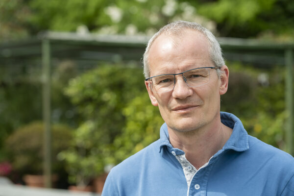 Seminar "Understanding floral adaptations that promote outcrossing"